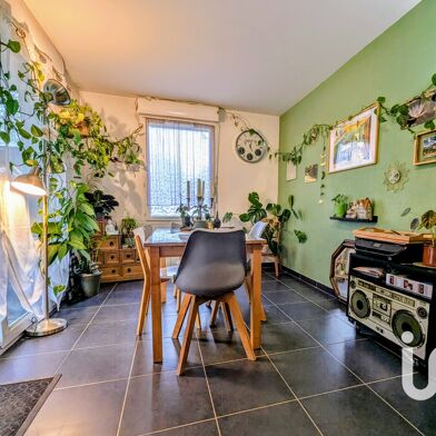 Appartement 4 pièces 300000 €