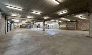 Commerce  6276 m² à louer à Aubagne (13400)