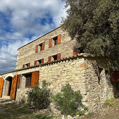 Maison 6 pièces 670000 €