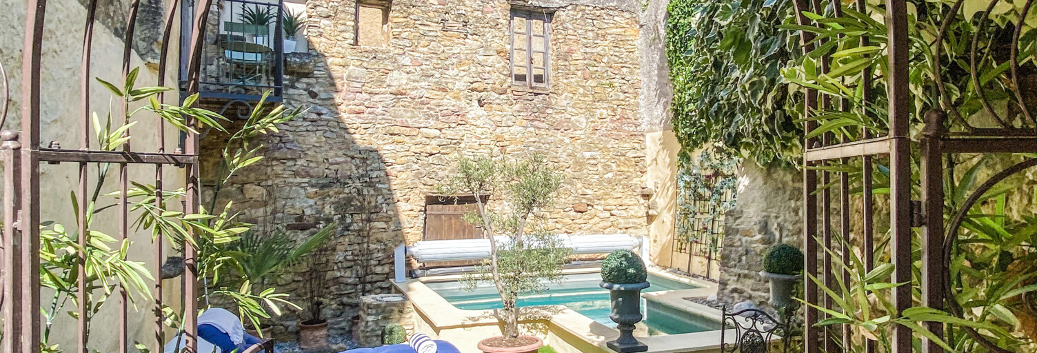 Maison 8 Pièces 178 m² à vendre à Lussan (30580)