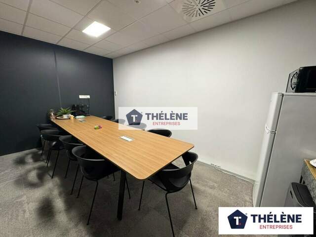 BUREAUX à VENDRE — photo du bien