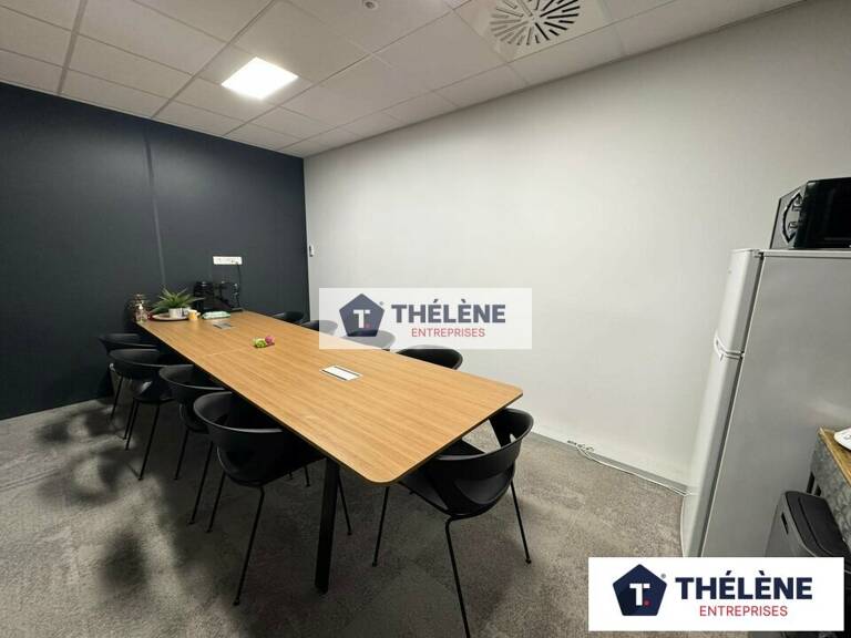 BUREAUX à VENDRE — photo 1