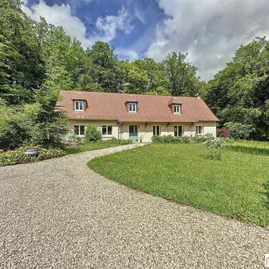 Maison 7 pièces 483000 €