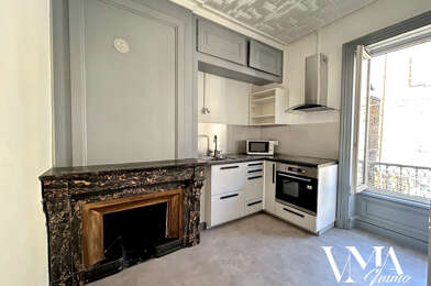 Appartement 3 pièces 180000 €