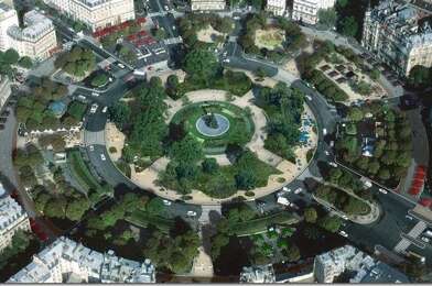 Commerce  378000 €