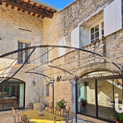 Maison 9 pièces 650000 €