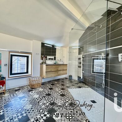 Maison 6 pièces 250000 €