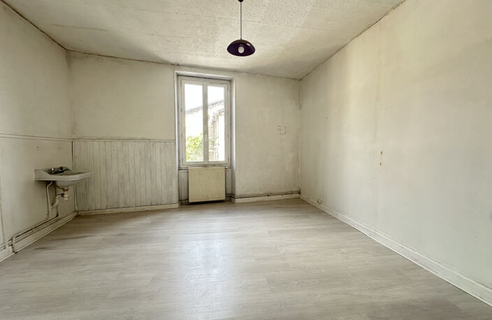 Maison de village de 67m2 ~2 Chambres ~ 1 cour de 55 m2 ~ 1 — photo 5