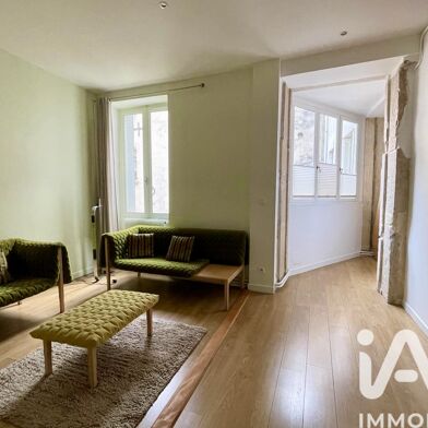 Appartement 3 pièces 240000 €