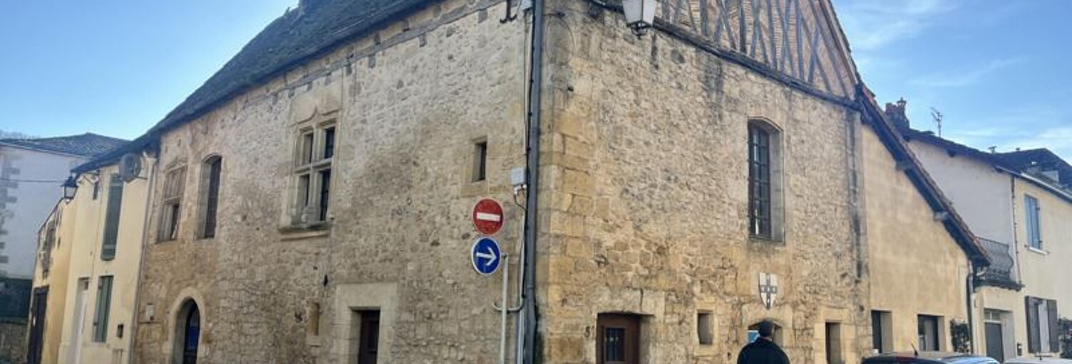 Immeuble   m² à vendre à Lalinde (24150)