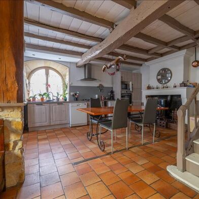 Maison 6 pièces 254880 €