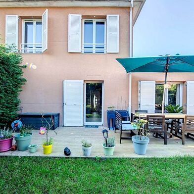 Maison 4 pièces 333585 €