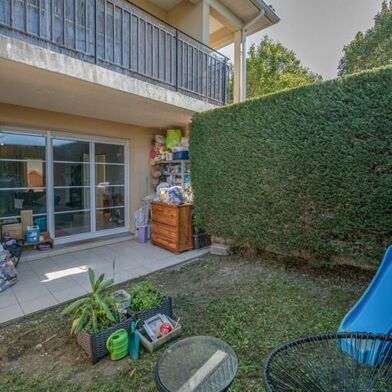 Appartement 3 pièces 234300 €