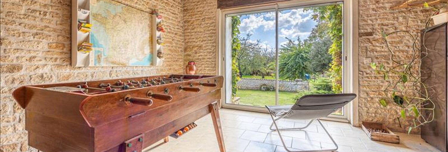 Maison 10 Pièces 254 m² à vendre à Melle (79500)