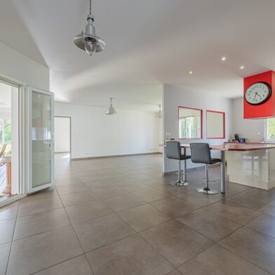 Maison 5 pièces 490000 €