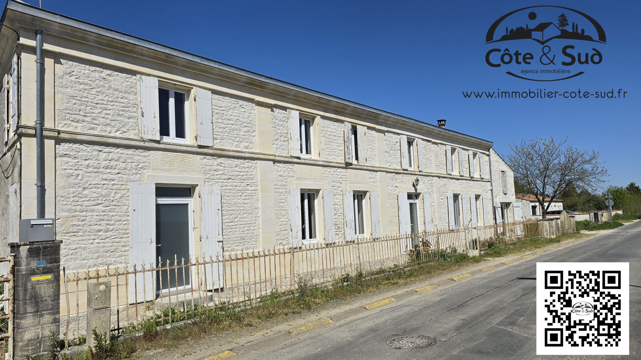 Villa / Maison  T6 à vendre Saint-Georges-du-Bois 17700