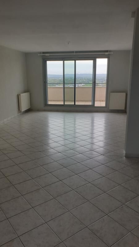 Appartement 4 pièces  à louer Rodez 12000