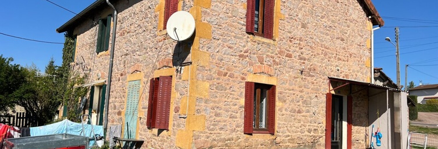 Maison 12 Pièces 171 m² à vendre à Chauffailles (71170)