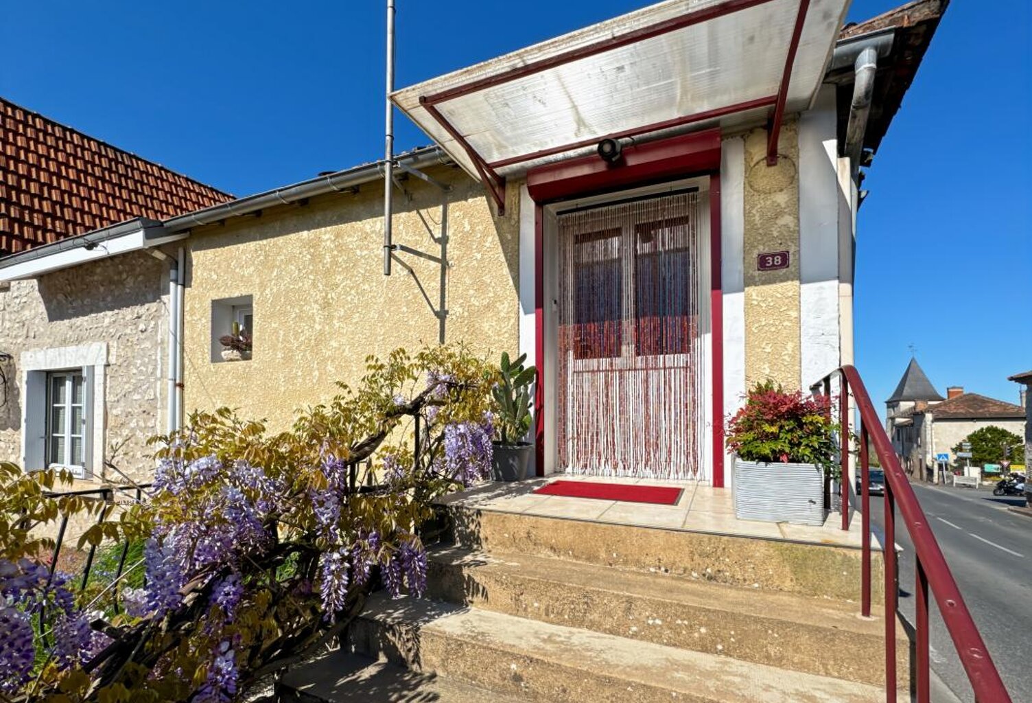 Maison À Vendre — photo 1