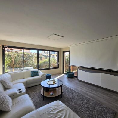 Maison 16 pièces 990000 €