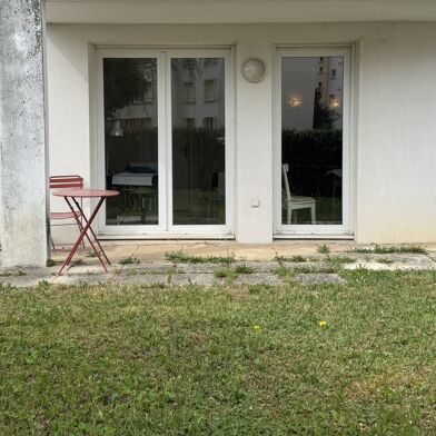 Appartement 4 pièces 210000 €