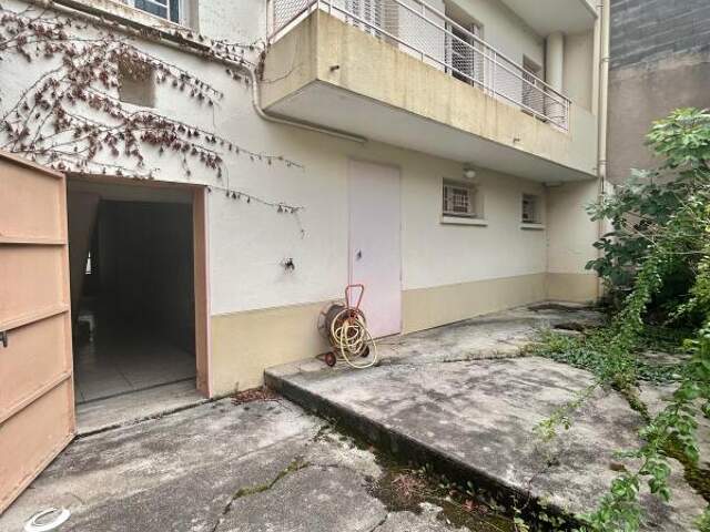 PLATEAU A AMENAGER EN F2 DE 31 M² AVEC GRANDE TERRASSE PRIVATIVE ! — photo du bien