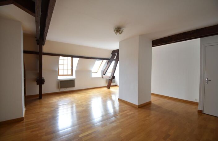 Appartement À Vendre — photo 2