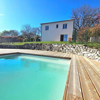 Maison 5 pièces 399900 €