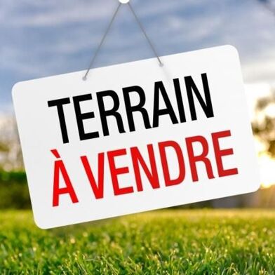 Terrain  311000 €