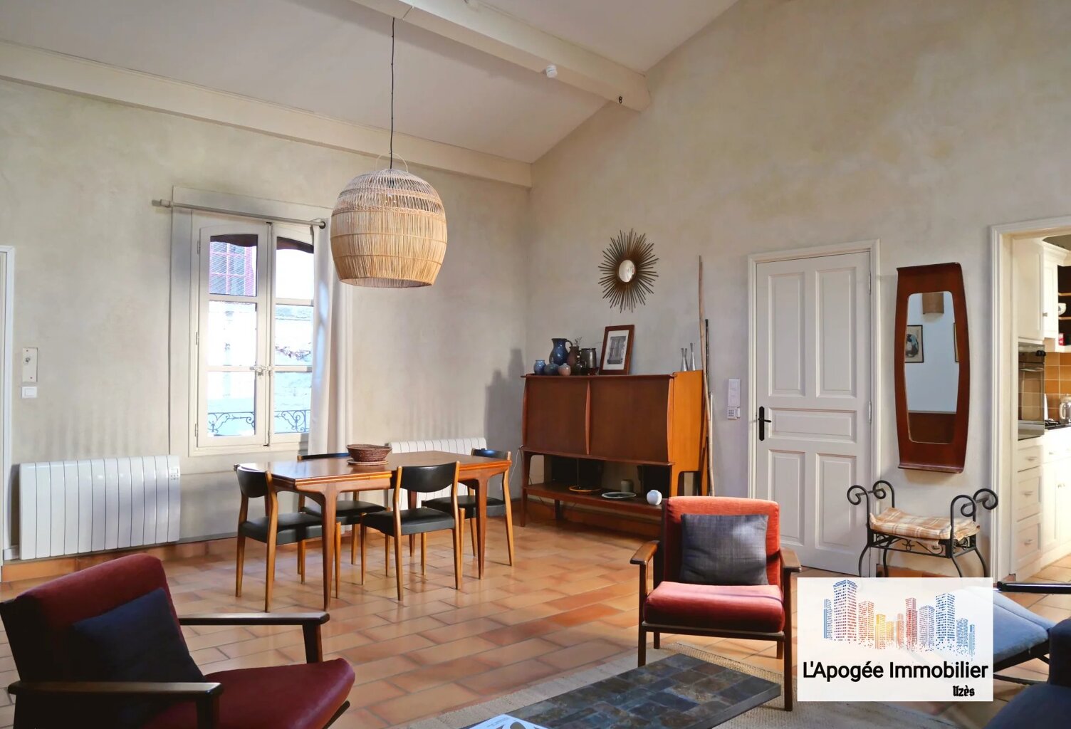 T2 plein de charme au cœur de la vieille ville, dans un immeuble — photo 1