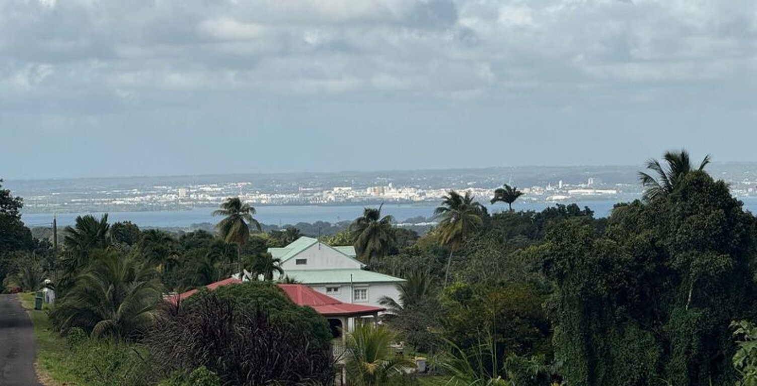 A VENDRE : Terrain 517m² en lotissement — photo 1