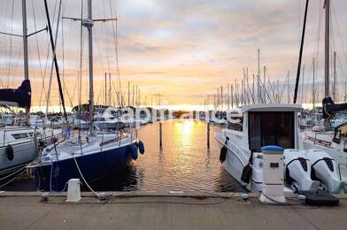 Commerce 2 pièces 210000 €