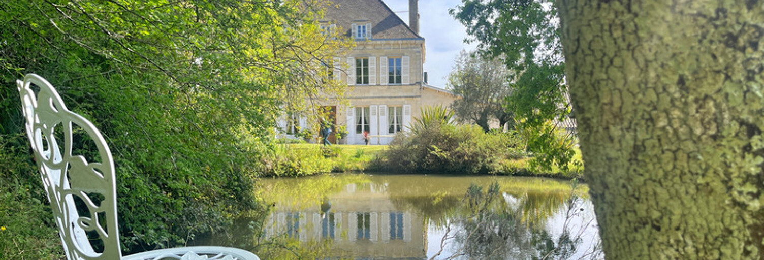 Maison 10 Pièces 485 m² à vendre à Clérac (17270)