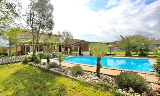 Maison 9 Pièces 175 m² à vendre à La Lande-de-Fronsac (33240)