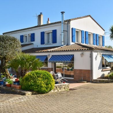 Maison 10 pièces 970000 €