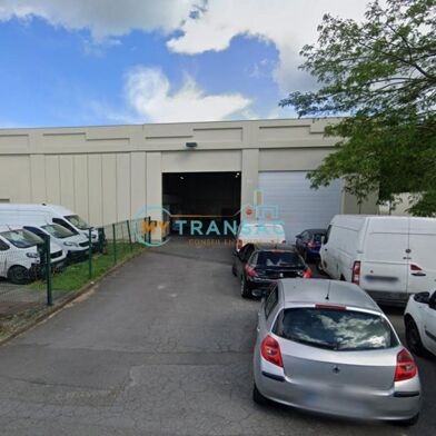 Local industriel  5806 €