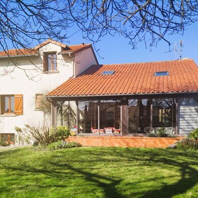 Maison 7 pièces 386000 €