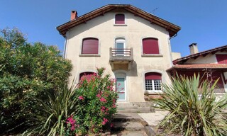 Maison 25 Pièces 1000 m² à vendre à Vayres (33870)