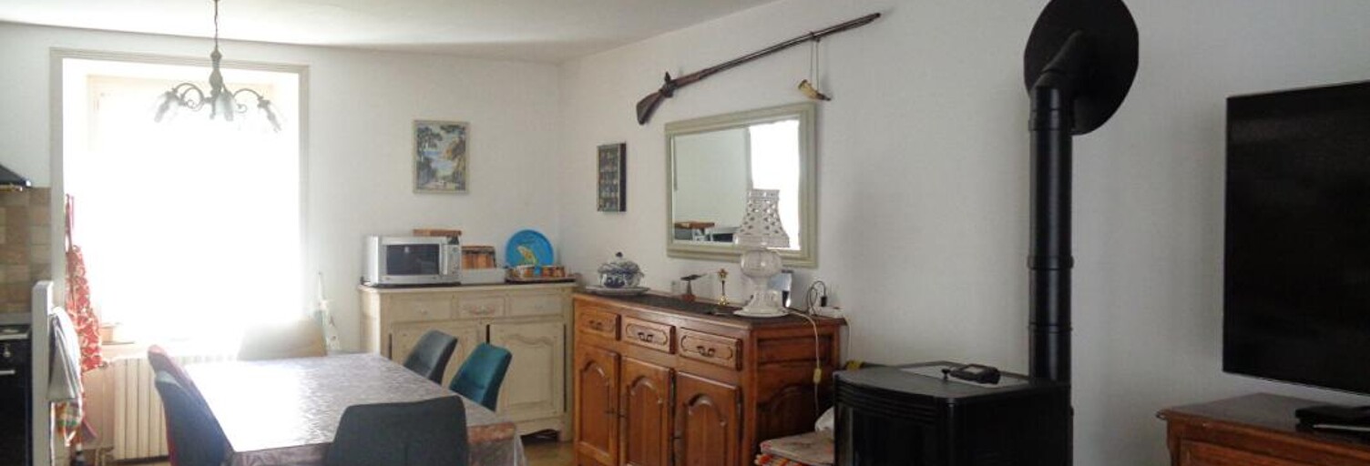 Maison 11 Pièces 200 m² à vendre à Saint Bonnet-Laval (48600)