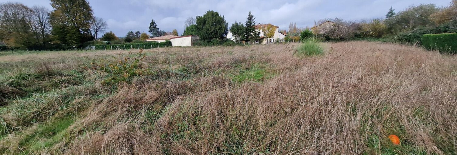 Terrain  2284 m² à vendre à Saint-Léon-sur-l'Isle (24110)