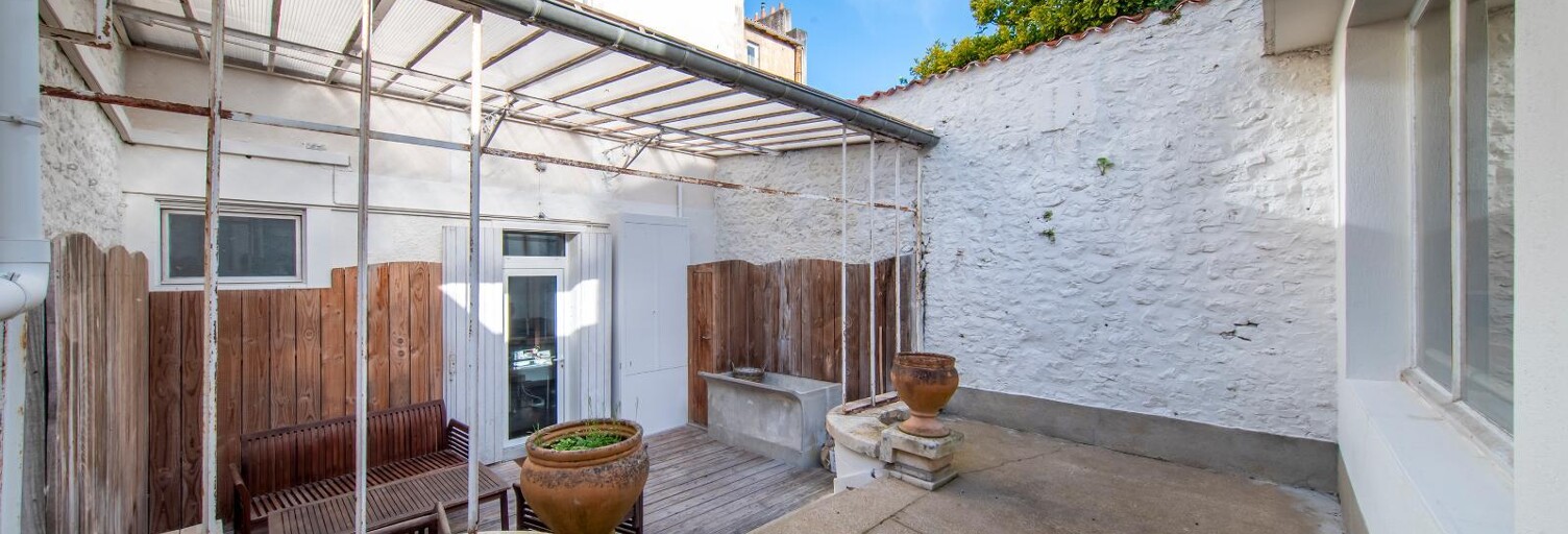 Immeuble   m² à vendre à Poitiers (86000)