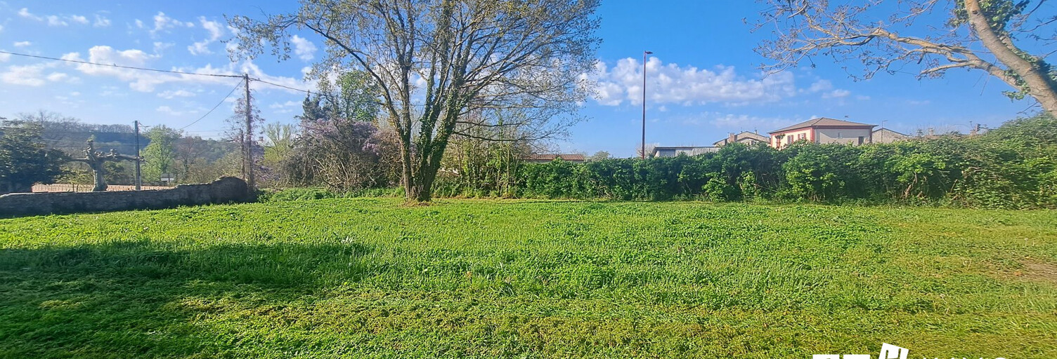 Terrain  1878 m² à vendre à Saint-Julien-sur-Garonne (31220)