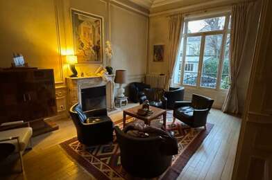 Commerce  1110000 €