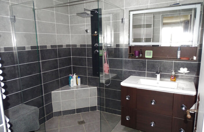 Maison de village à vendre à Meussia avec LAMARTINE IMMOBILI — photo 4