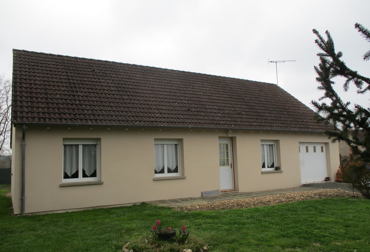Pavillon de plain-pied — photo 1