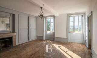 Maison 9 Pièces 300 m² à vendre à Saint-Germain-Nuelles (69210)