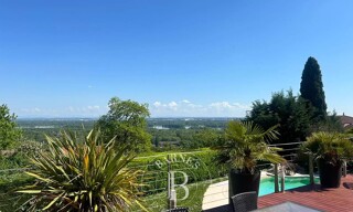 Maison 9 Pièces 300 m² à vendre à Neyron (01700)