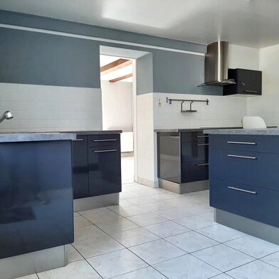 Immeuble  140000 €