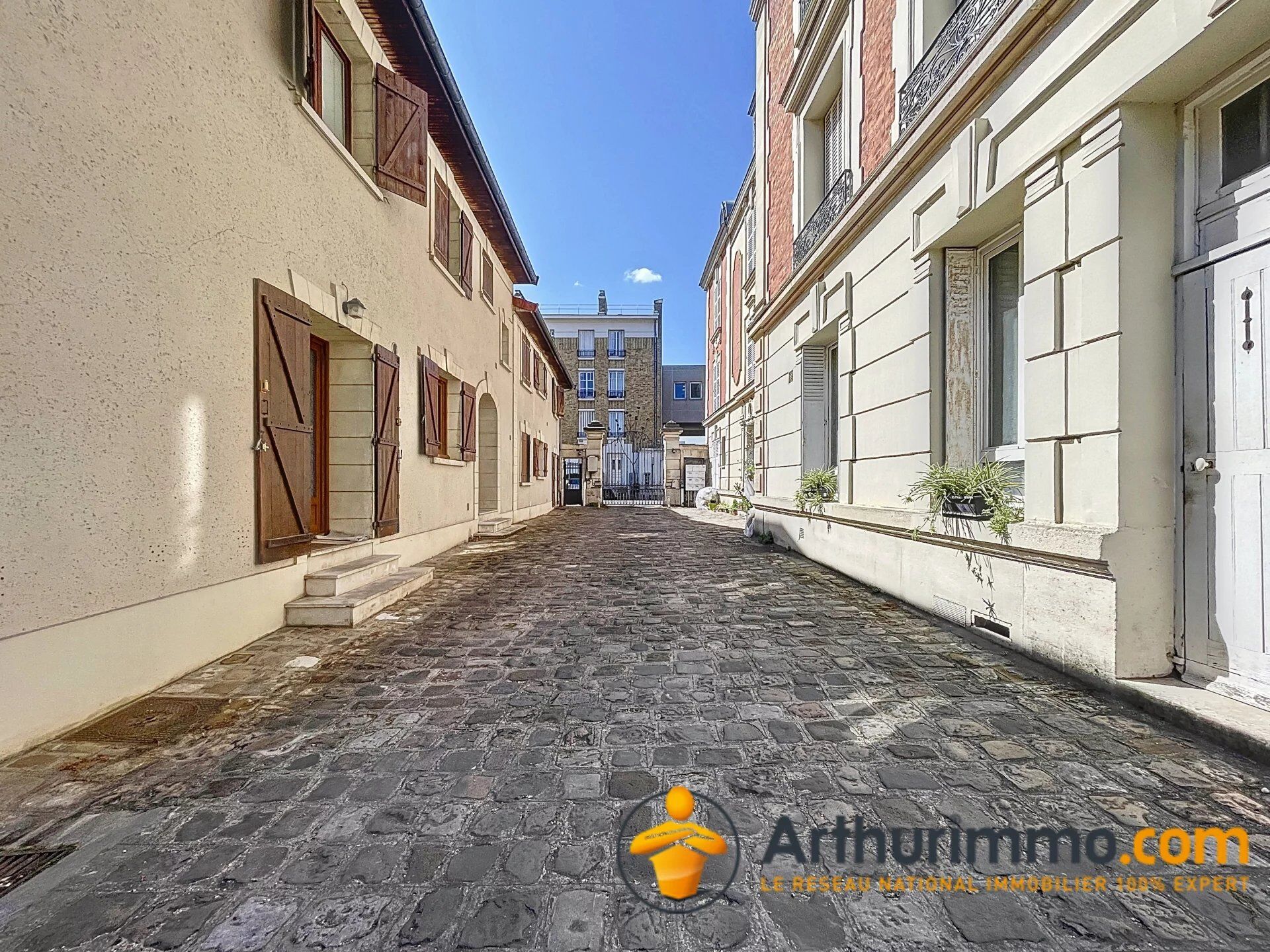 Appartement 2 pièces 29 m² · à Nanterre · 29 m² · 169 000 €