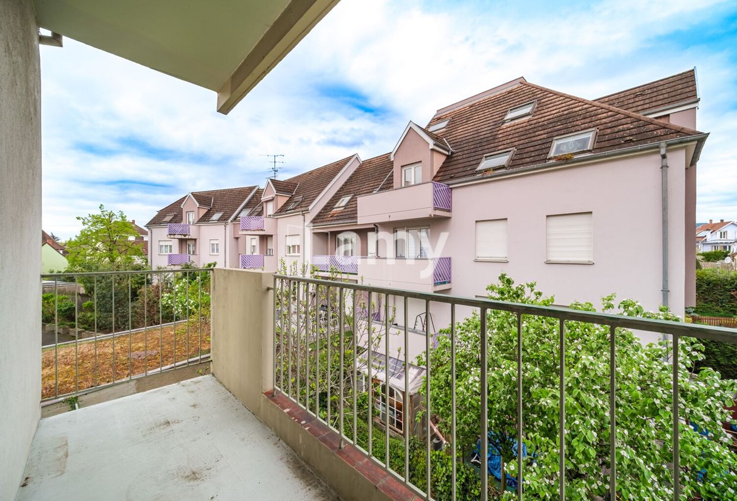 F3 avec balcon et garage quartier St-Joseph — photo 1